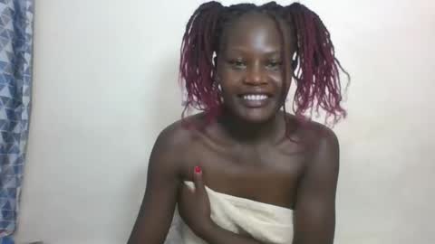 ESTHER online show from February 2025 12:48:02 PM