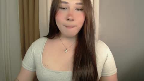 Snapshot of darcy_world chatting on March 2025 10:08:02 PM DARCY online show from March 2025 10:08:02 PM