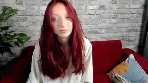 Snapshot of daria_j chatting on September 2025 04:35:02 AM Daria J online show from September 2025 04:35:02 AM