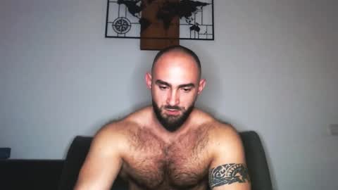 Dario  Muscel King online show from December 2025 08:13:02 PM