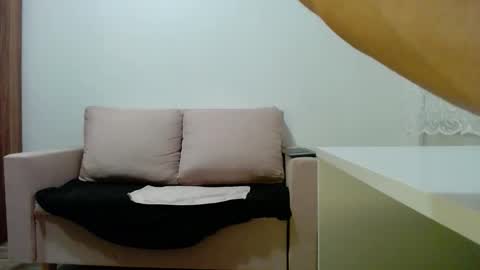 darius_94 online show from October 2025 05:24:02 PM