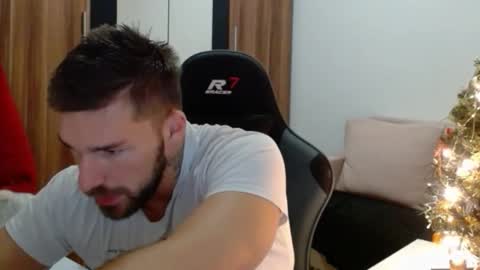 darius_94 online show from January 2026 05:42:01 AM