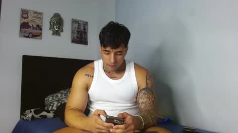 Darius Phoenix  online show from September 2025 10:35:02 PM