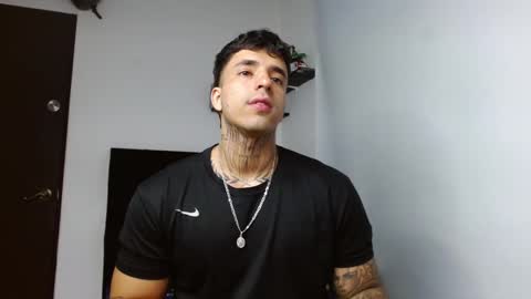 Darius Phoenix  online show from February 2026 08:36:01 PM