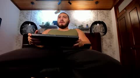 Snapshot of darius_wolfe chatting on May 2026 11:27:01 AM Darius online show from May 2026 11:27:01 AM