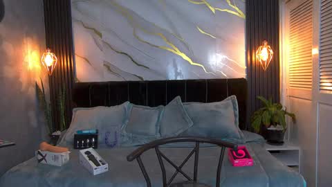 dark_dominika online show from May 2026 01:07:02 PM