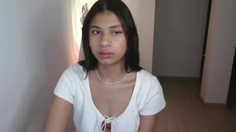 Sofia online show from December 2024 10:01:02 AM