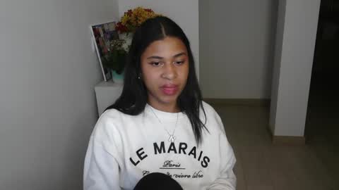 Sofia online show from January 2025 05:42:02 AM