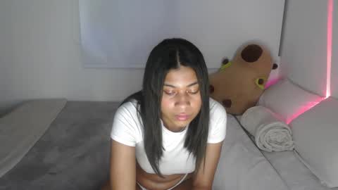 Sofia online show from February 2025 03:58:02 AM