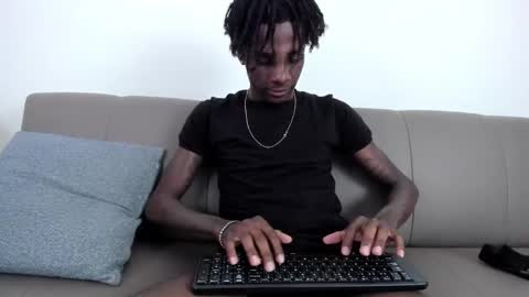 dark_fantasy9 online show from March 2026 08:04:01 PM