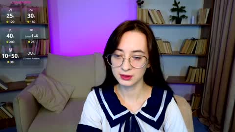 Snapshot of dark_lola_ chatting on January 2025 09:35:01 AM Lola online show from January 2025 09:35:01 AM