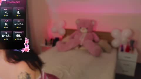 Snapshot of dark_lola_ chatting on February 2025 06:17:02 AM Lola online show from February 2025 06:17:02 AM