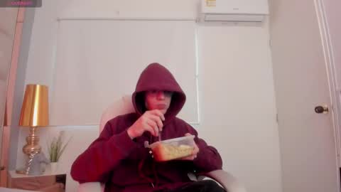 dark_sun333 online show from November 2025 08:47:01 PM