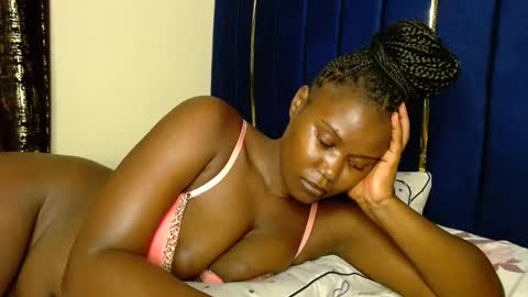 Tiff online show from October 2025 06:53:02 PM