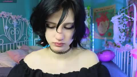 Vamp  online show from February 2025 11:54:02 PM