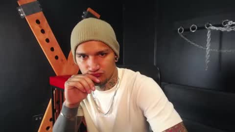 Benito online show from January 2026 12:32:02 PM