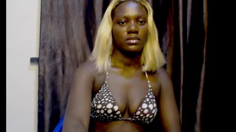 Snapshot of darkchocoxx chatting on September 2025 09:29:02 PM sexygal online show from September 2025 09:29:02 PM