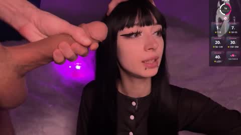 Yuu online show from December 2025 12:06:01 AM