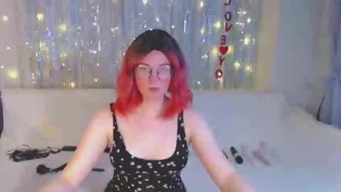 Kelly online show from December 2024 06:10:02 AM