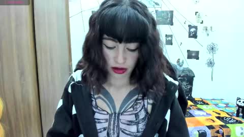 Snapshot of darkkittenuwu chatting on February 2025 07:17:02 PM Hi Im Yuri independent modelhelp me get my 111 hands upuwu online show from February 2025 07:17:02 PM