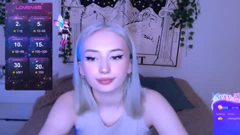 Snapshot of darklovebby chatting on February 2025 01:47:01 AM Lana Jack and Tom online show from February 2025 01:47:01 AM