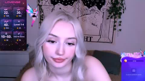 Snapshot of darklovebby chatting on February 2025 10:37:01 PM Lana Jack and Tom online show from February 2025 10:37:01 PM
