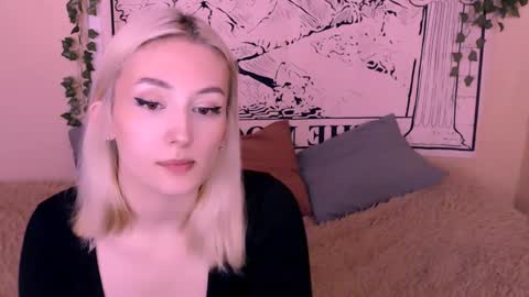 Snapshot of darklovebby chatting on March 2025 09:34:02 AM Lana Jack and Tom online show from March 2025 09:34:02 AM