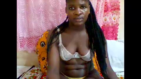 Snapshot of darknipples2 chatting on February 2025 04:05:01 AM SHANICE online show from February 2025 04:05:01 AM