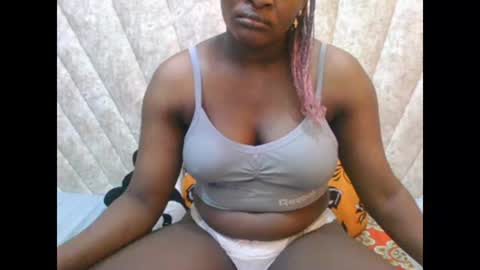 SHANICE online show from December 2025 02:33:01 PM