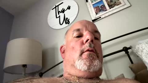 darknite083072 online show from September 2025 10:43:01 PM