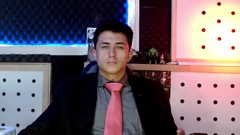 DARKO0717 online show from December 2024 06:16:01 PM