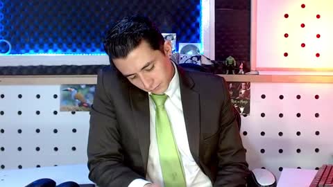 DARKO0717 online show from January 2025 06:23:02 PM