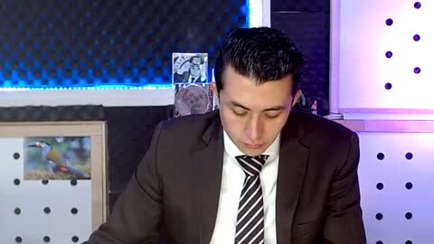 DARKO0717 online show from January 2025 04:44:02 PM