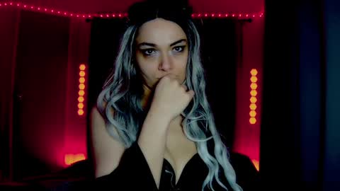 roseredgoddess online show from May 2026 02:42:02 AM