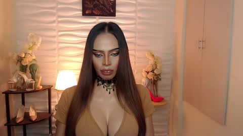 HAPPY BIRTHDAY MISTRESS MADRIANA online show from December 2024 03:39:01 PM