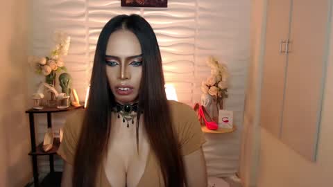 HAPPY BIRTHDAY MISTRESS MADRIANA online show from December 2024 01:00:01 PM