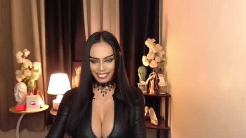 HAPPY BIRTHDAY MISTRESS MADRIANA online show from January 2025 12:27:01 PM