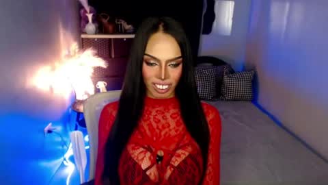 Snapshot of darksoul_mistress chatting on May 2026 07:39:01 AM HAPPY BIRTHDAY MISTRESS MADRIANA online show from May 2026 07:39:01 AM