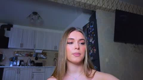 Snapshot of darlina_ryan chatting on March 2026 01:50:01 PM Darlina online show from March 2026 01:50:01 PM