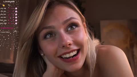 Darline online show from December 2024 03:32:01 AM