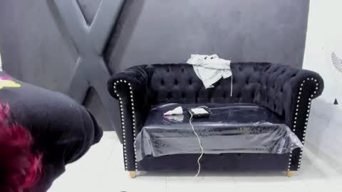Snapshot of darlingbdsm_ chatting on February 2025 01:46:01 PM Darling online show from February 2025 01:46:01 PM