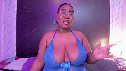  Darnell Queen online show from September 2025 03:50:01 AM