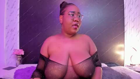  Darnell Queen online show from November 2025 03:50:02 AM