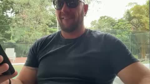 dartanian0001 online show from October 2025 12:54:01 AM