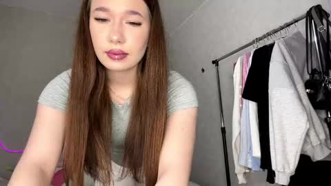 Lia online show from April 2026 08:02:02 AM