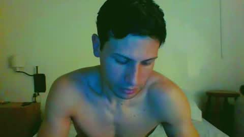 Snapshot of daryof chatting on August 2026 12:20:02 AM Daryo Franco online show from August 2026 12:20:02 AM
