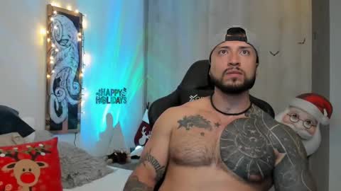 Snapshot of dave_max93 chatting on December 2024 05:27:02 AM DAVE MAX online show from December 2024 05:27:02 AM