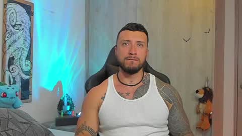 Snapshot of dave_max93 chatting on January 2025 02:52:01 AM DAVE MAX online show from January 2025 02:52:01 AM