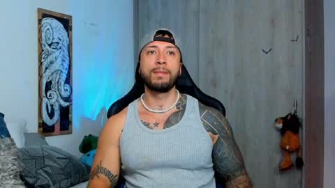 Snapshot of dave_max93 chatting on January 2025 03:32:01 PM DAVE MAX online show from January 2025 03:32:01 PM