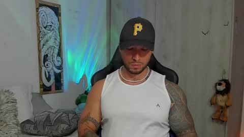 Snapshot of dave_max93 chatting on January 2025 03:50:01 PM DAVE MAX online show from January 2025 03:50:01 PM